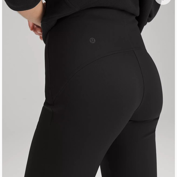 Smooth Fit Pull-On High-Rise Pant
Regular - Picture 5 of 7